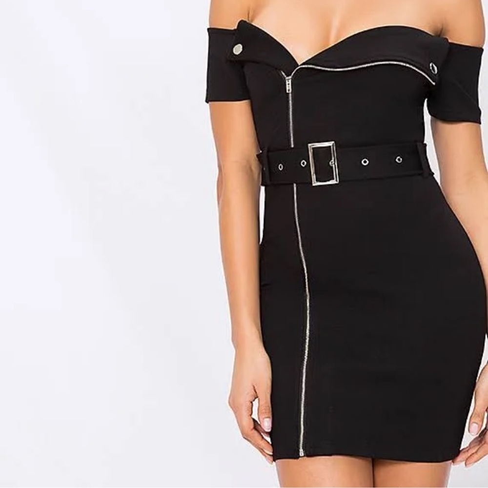 NWOT - Revolve Terri Moto dress